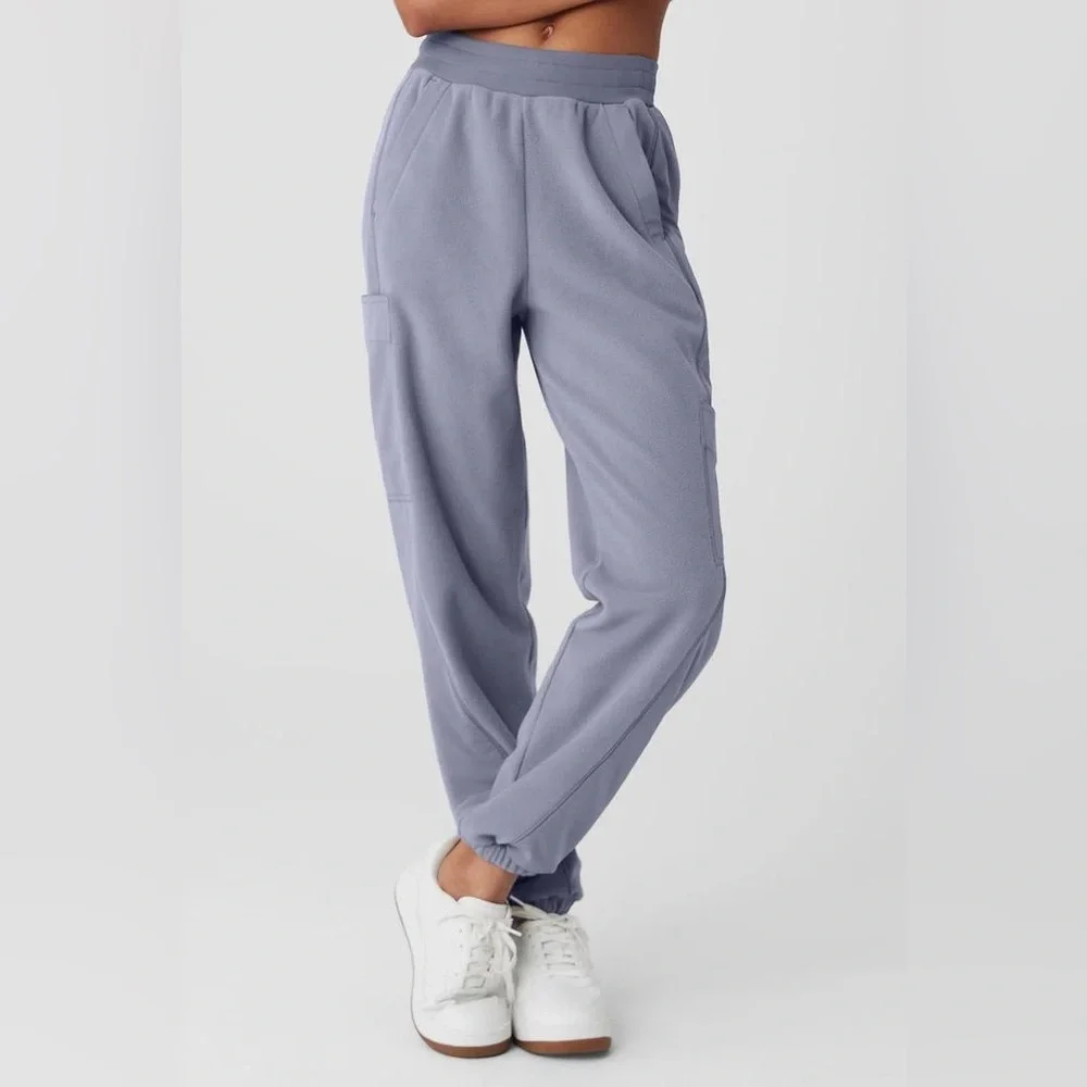 ALO YOGA | ✨NEW✨ Polar Fleece Wintry Mix Pant in Fog